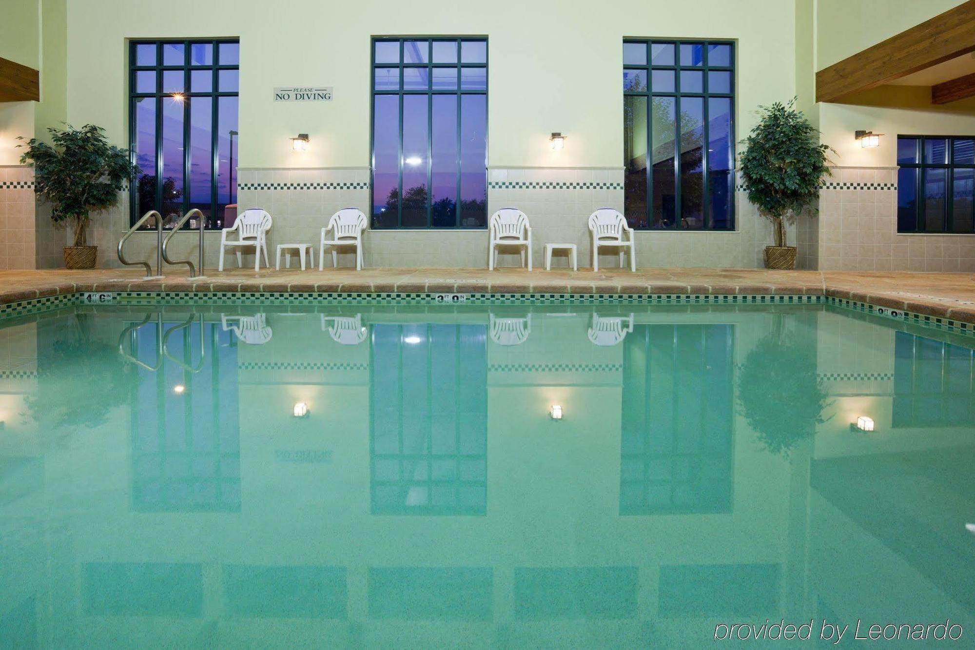 Country Inn & Suites By Radisson, Madison West, Wi Middleton Servizi foto